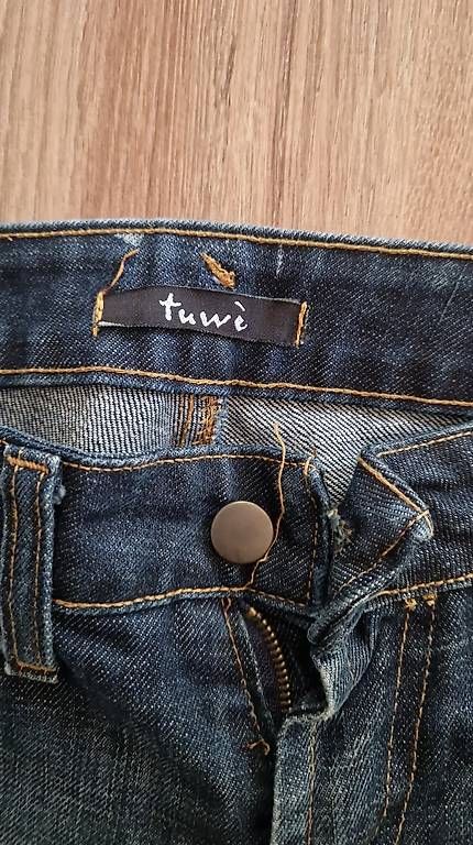 Jeans: Jeans Tuwe' Frau  – D'occasion à St.Gallen par tra_ch5s 2