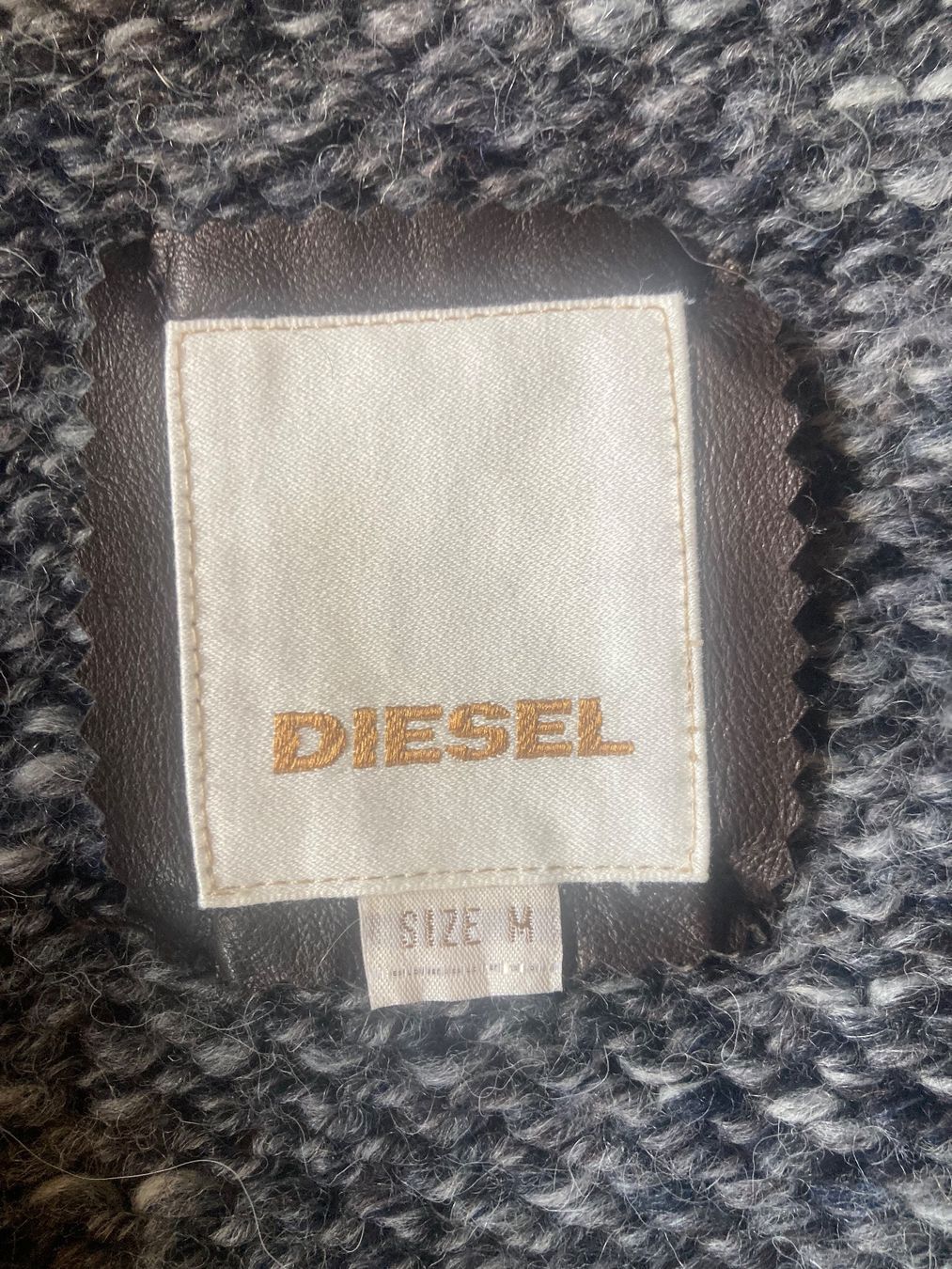 Diesel Giacche: Cardigan von Diesel – Usato da Sursee venduto da Auktion29 5