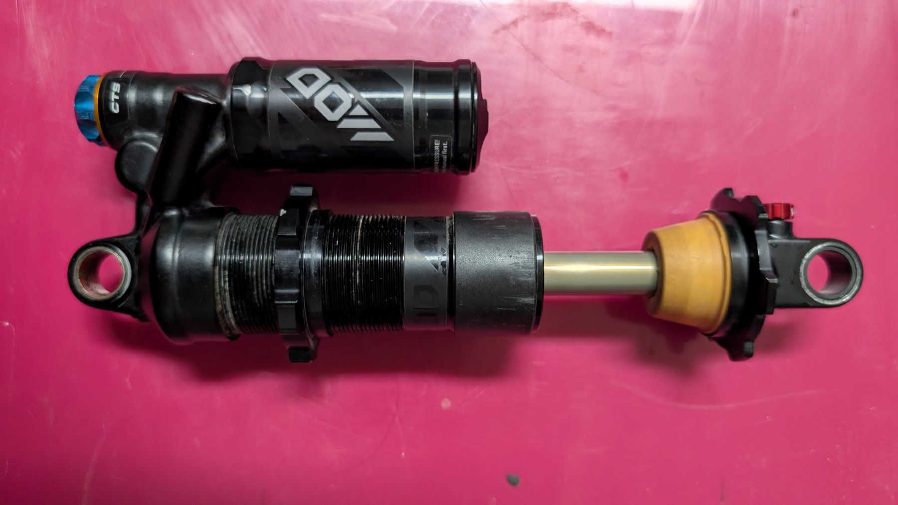 Pezzi di ricambio: Formula MOD MTB rear coil shock 210x55 550 spring – Usato da Obernau venduto da mic_tb9h 5