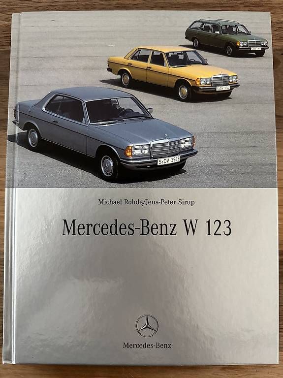 Libri: Mercedes Benz W123 Buch – Nuovo (secondo la descrizione) da Rothrist venduto da Flegu