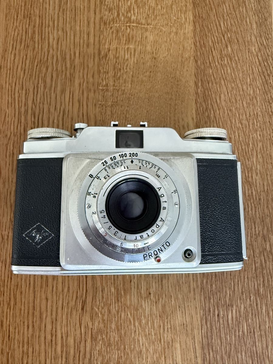Agfa Fotocamera: Agfa Silette Pronto mit Lederetui – Difettoso da Stans venduto da nipa_Z