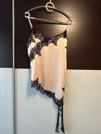 Seiden Top mit Spitze Damen Grösse 38/40 neu