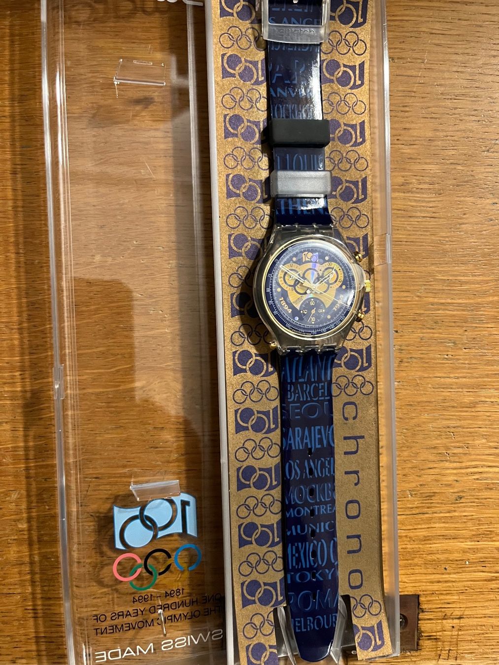 Swatch Orologi: Swatch „Remember Sarajevo“ – Nuovo e nell'imballaggio originale da St. Gallen venduto da katercarlos 3
