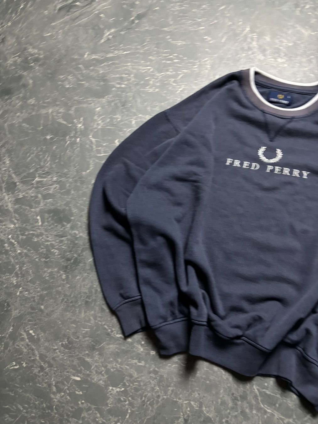 Fred Perry Pulls & Sweat-shirts: Vintage Fred Perry Pullover Sweater (M) – D'occasion à Orpund par ninetonone 3