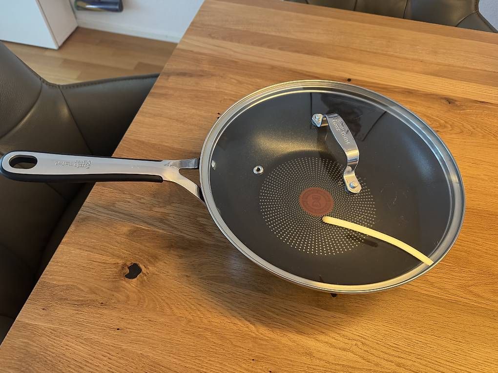 Padelle: Tefal "Jamie Oliver" Wok inkl. Deckel – Usato da Uster venduto da cynale 1