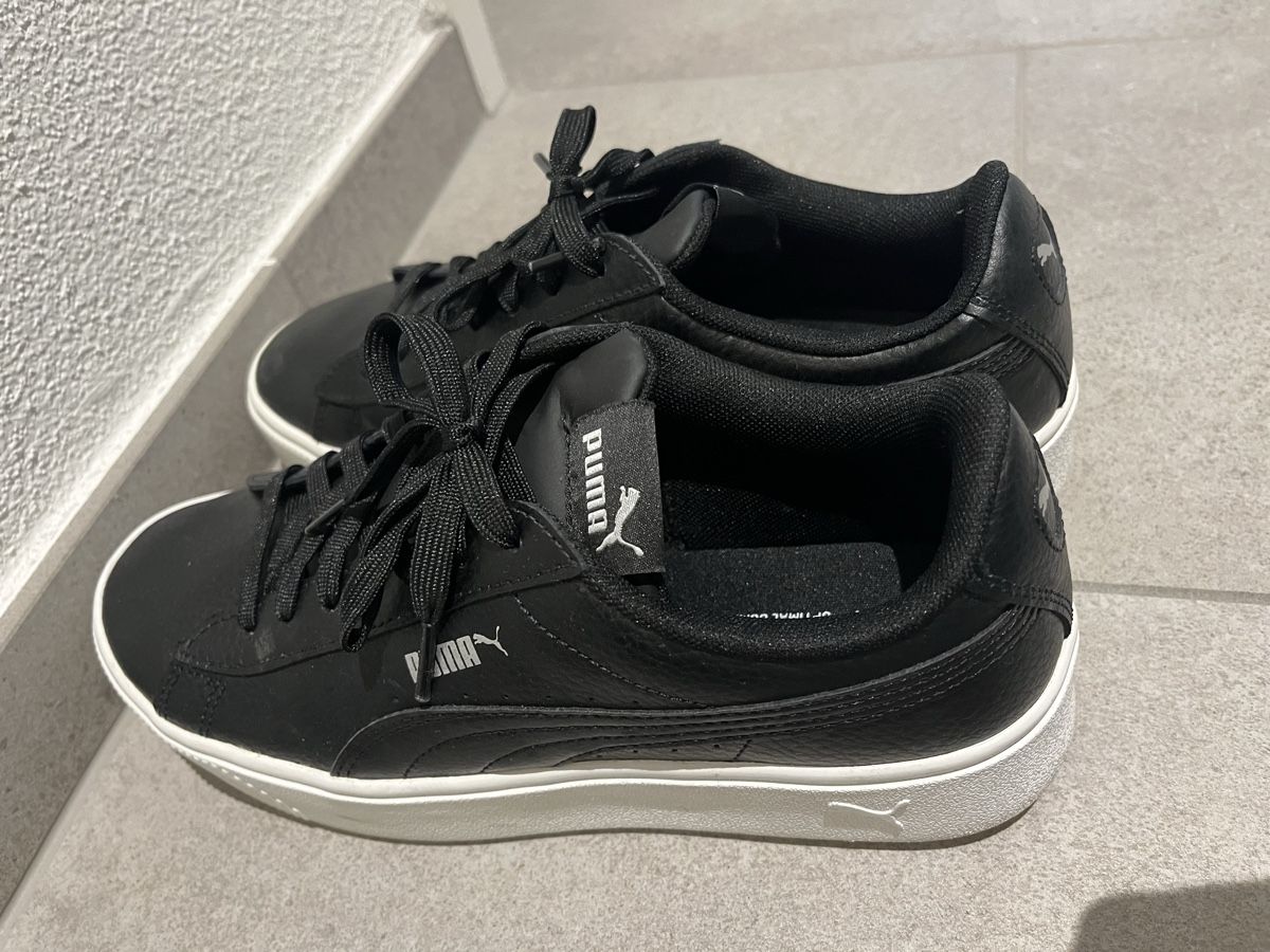 Puma Scarpe da uomo: Puma Sneaker, Gr. 38 – Nuovo (secondo la descrizione) da Eschenbach SG venduto da lena.0112 1