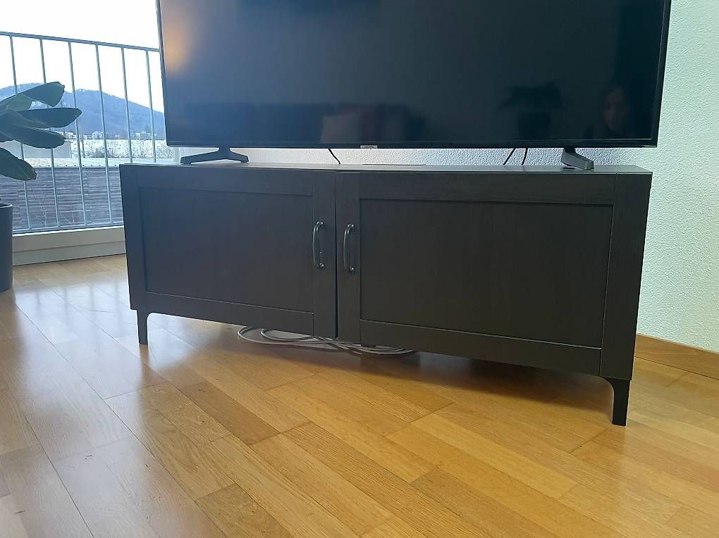 Mobili TV: IKEA BESTÅ TV-Möbel – Usato da Olten venduto da Nadmel 2