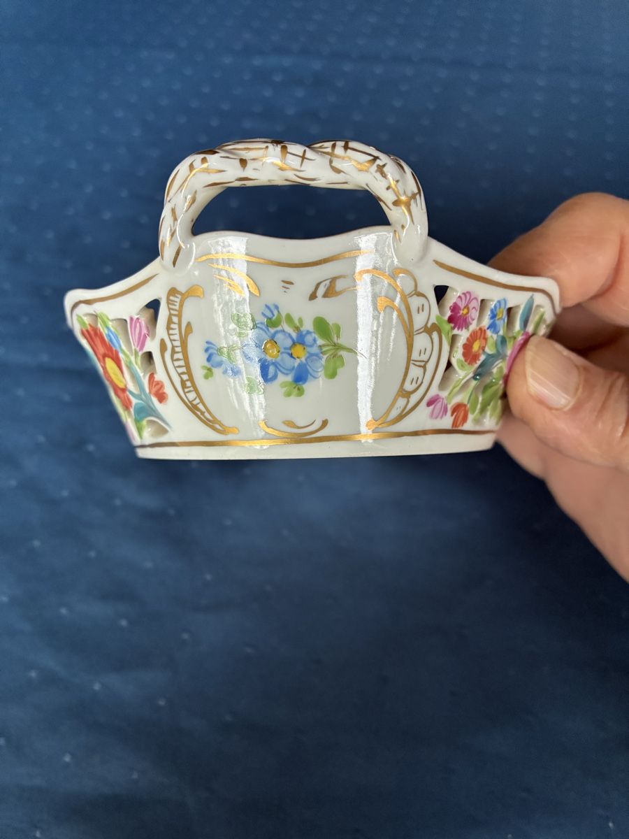 Ciotole: Dresden - Korbschale mit Blumenmotiven – Usato da Dornach venduto da Rosengarten 4