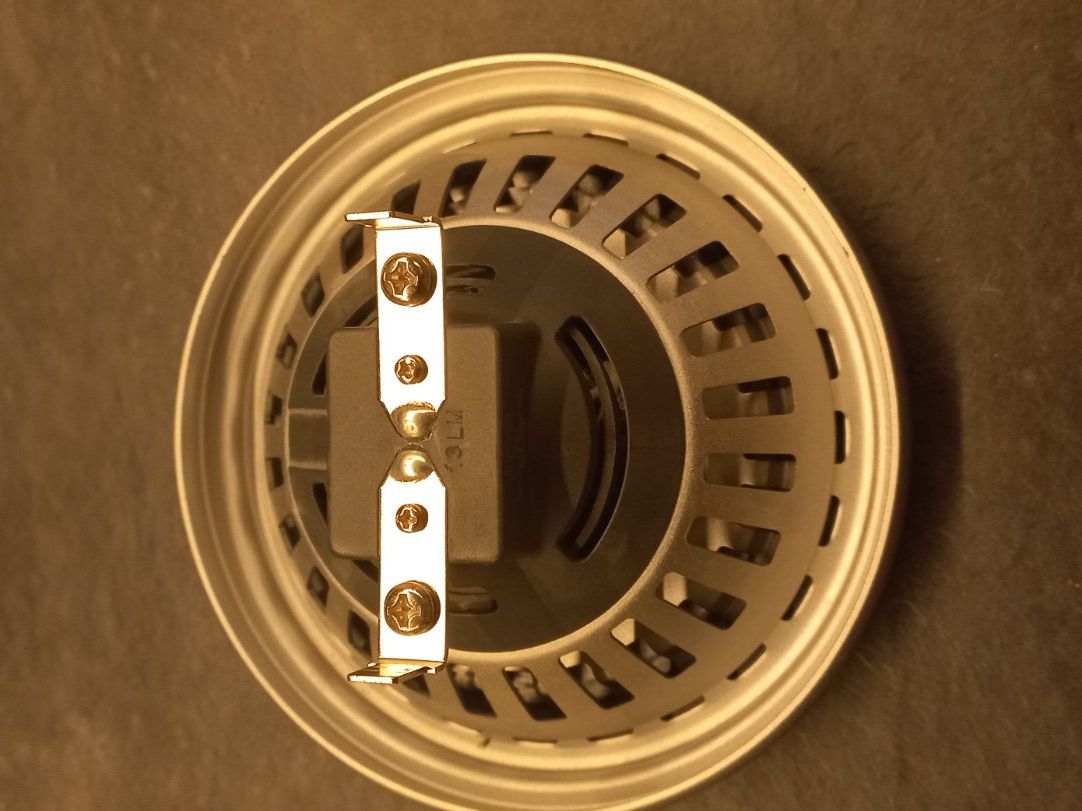 Philips Lampade: Philips AR111 15w G53 – Usato da Bofflens venduto da Ptitphilou 2