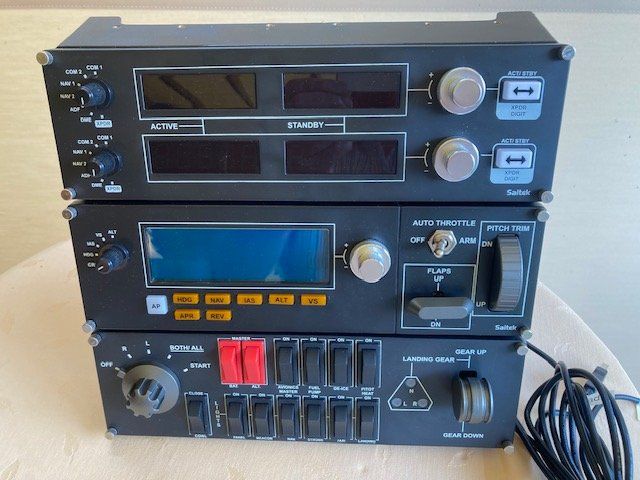 Saitek Logitech Radio Multi Switch Panel &Rahmen Schnäppchen (Gebraucht ...