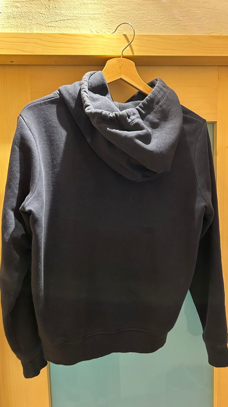 Tommy Hilfiger Pulls & Sweat-shirts: Tommy Hilfiger Sweat Shirt, Grösse S – D'occasion à Innertkirchen par Urbachtal 2