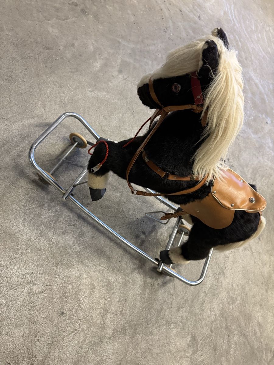 Spielzeuge: Vintage Pferd – Gebraucht aus Horriwil von Carrera68 1