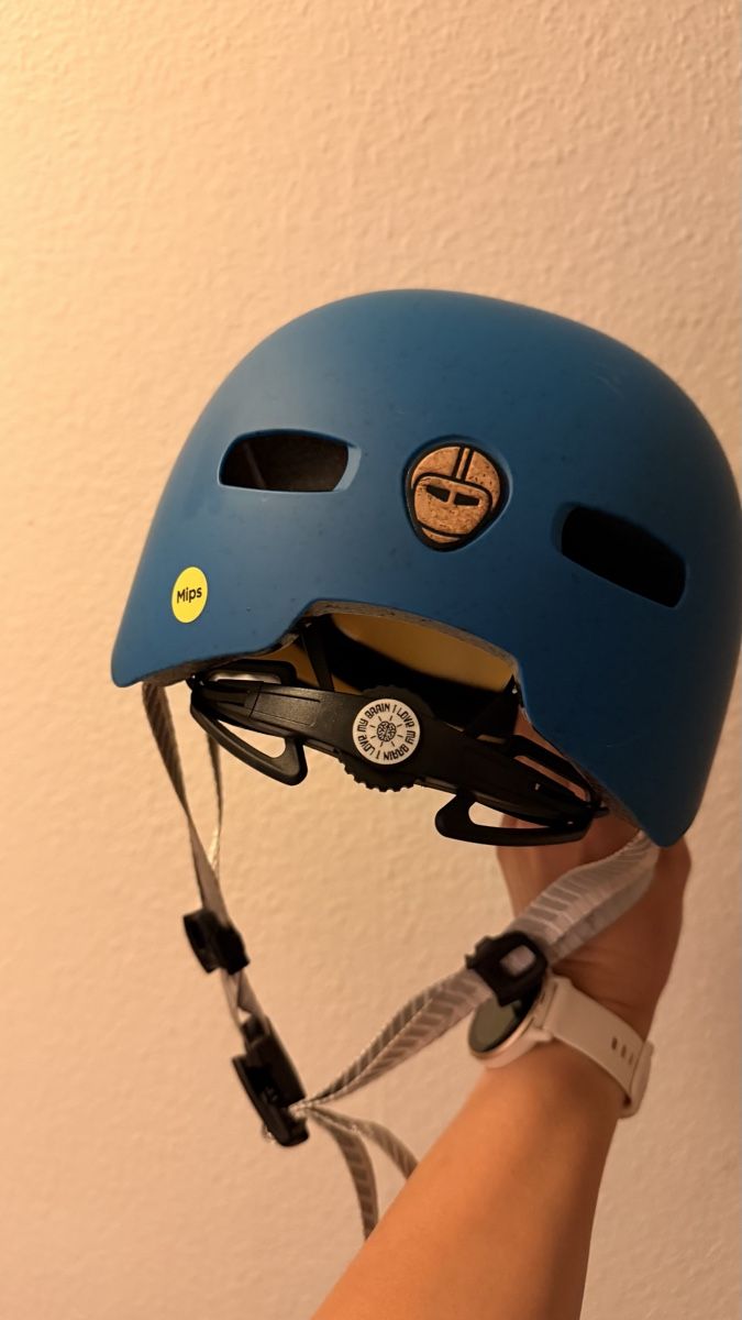 Caschi: Velohelm mit MIPS von Nutcase - brandneu! – Nuovo (secondo la descrizione) da Zürich venduto da jas_lk8w 1