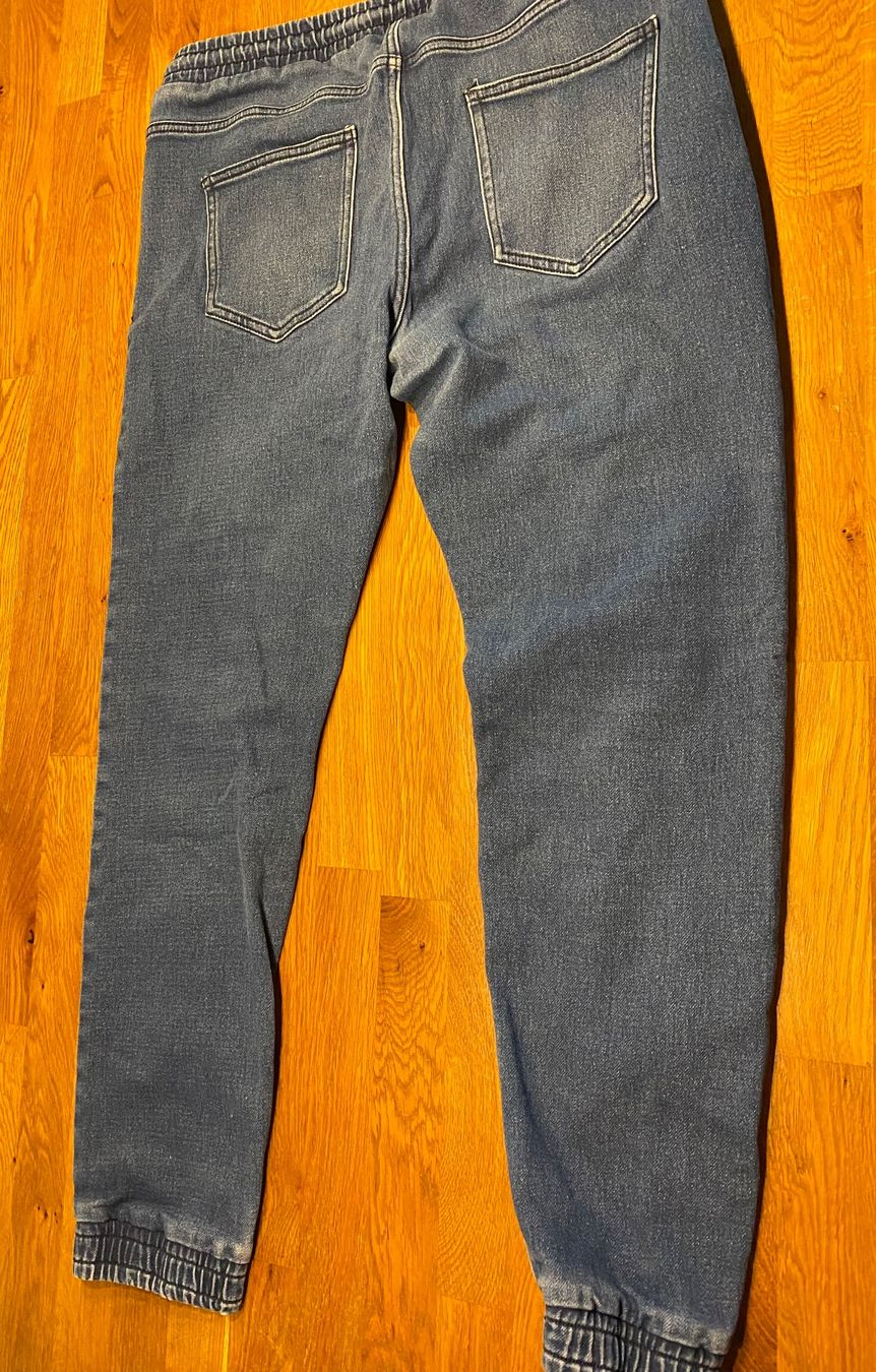 Jeans: HERRENJEANS BLAU GR. 52 – Usato da Sarmenstorf venduto da Froeschli81 1