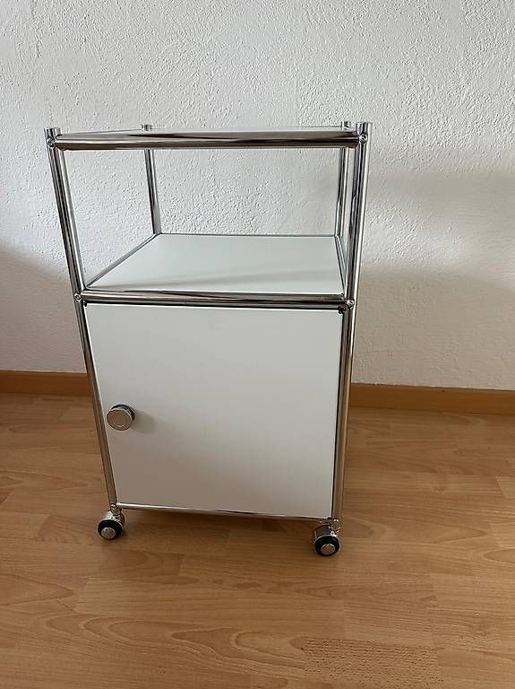 Banconi: Tchibo CN3 Metall-Rollcontainer mit Klappe Weiss – Usato da Stäfa venduto da Whithy