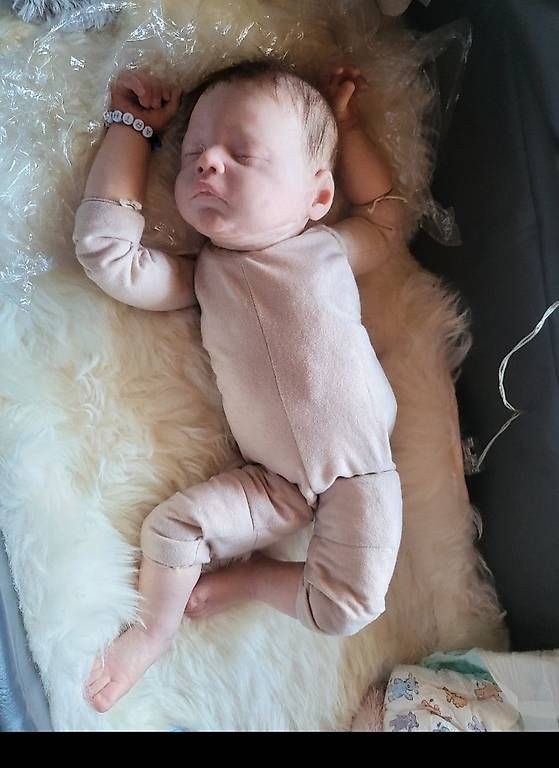 Reborn Bambole: Teilsilikonbaby Oskar von M. Gebhardt – Usato da Reigoldswil venduto da Gigelino 4