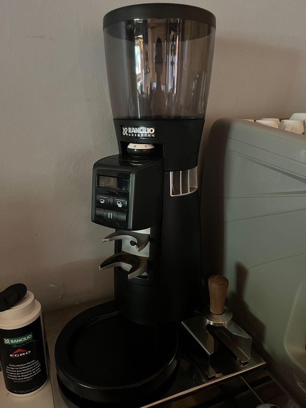 Rancilio Macchine per caffè & Macchine per espresso: Machine à café professionnelle avec moulin et accessoires – Nuovo (secondo la descrizione) da Bex venduto da ent_yd97 2