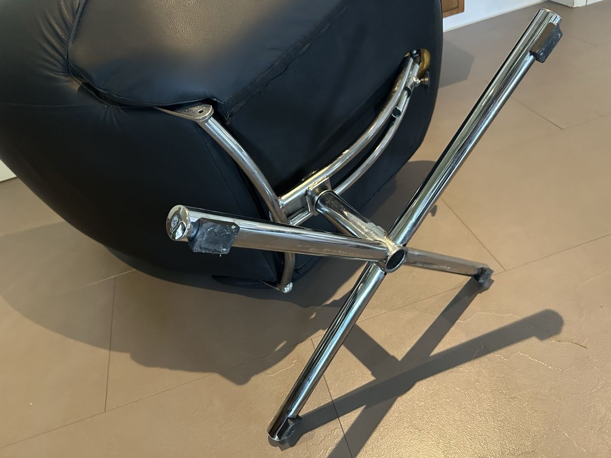 Interio Poltrone: Ledersessel von Interio "Brighton" mit Fussablage – Usato da Uetendorf venduto da REhome 6