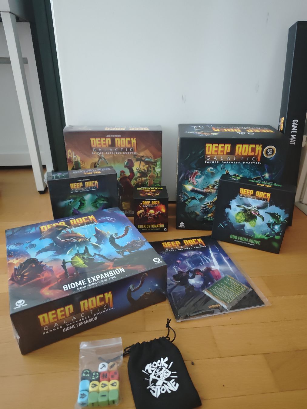 Giochi: deep rock Galactic mit Erweiterungen – Nuovo (secondo la descrizione) da Bonstetten venduto da lin_fy7n