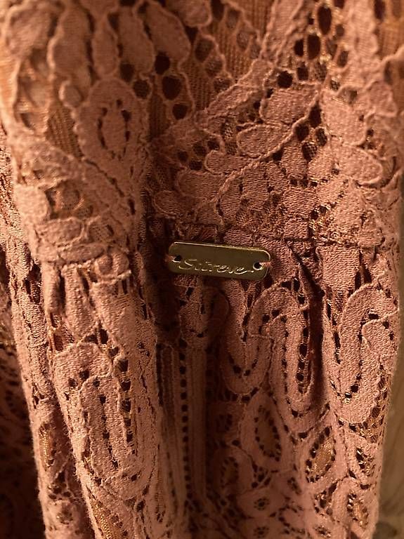 Vestiti: Rostbraunes Spitzenkleid Gr.L – Usato da Brunnadern venduto da Bumlebee 1