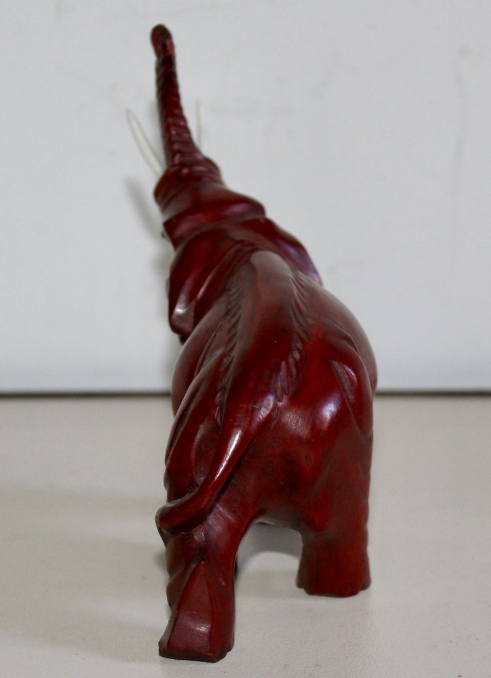 Statuette: Elefant aus Holz, handgeschnitzt – Usato da Kirchlindach venduto da hekilida 3