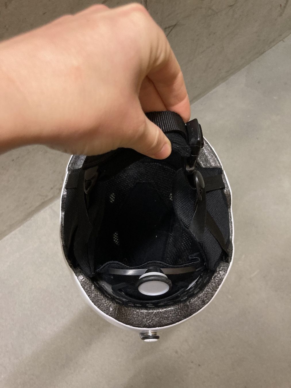Caschi: Skihelm 52-55cm – Usato da Rothrist venduto da Monadal 2