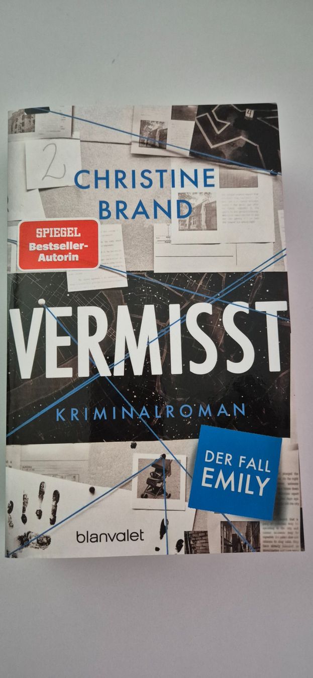 Libri: Vermisst Der Fall Emily von Christine Brand – Usato da Winterthur venduto da Skitten