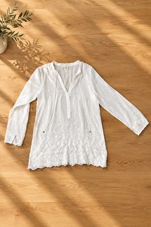Esprit Tunika weiss mit Stickerei Grösse  38