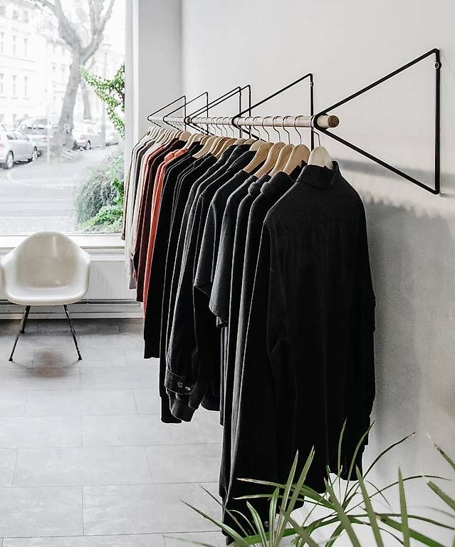 Kleiderpakete: SOLID Garderobe Schwarz  zeitloses Designstück – Gebraucht aus Zürich von TilmanJ 1