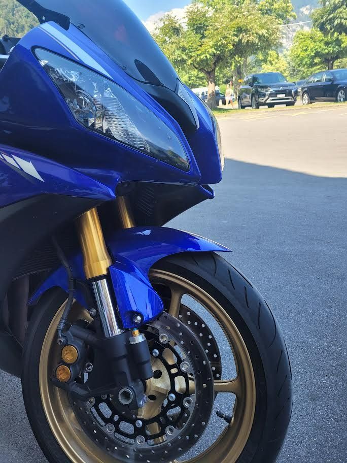 Yamaha Strada: Yamaha YZF-R6 – Usato da Konolfingen venduto da pas_t52x 2