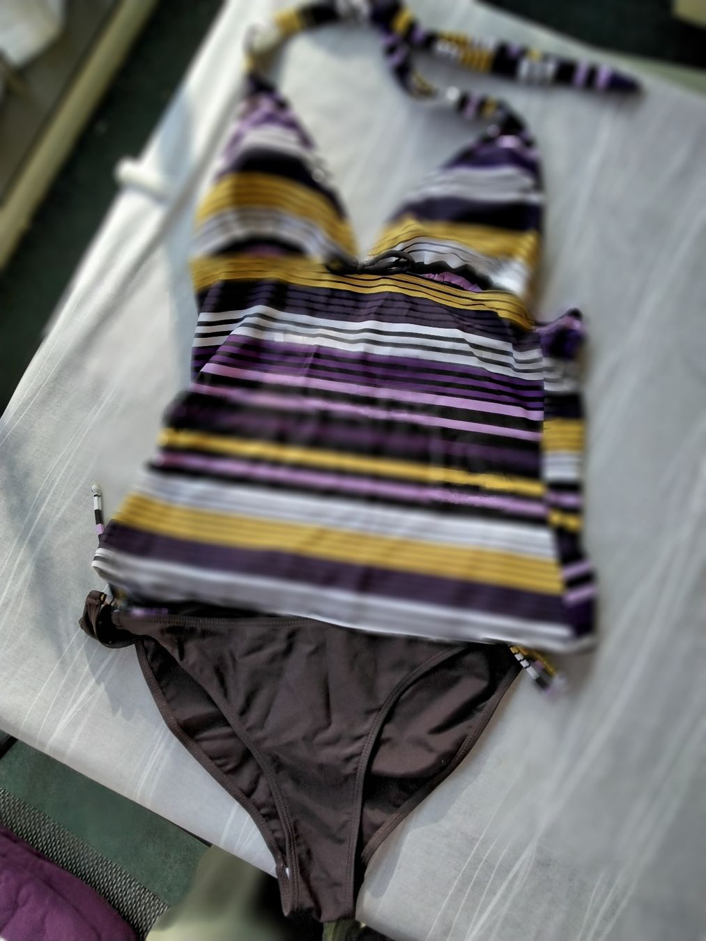 Costumi da bagno & Bikini: TANKINI VIOLETT BRAUN GR.40 – Nuovo (secondo la descrizione) da Biel/Bienne venduto da dasi3