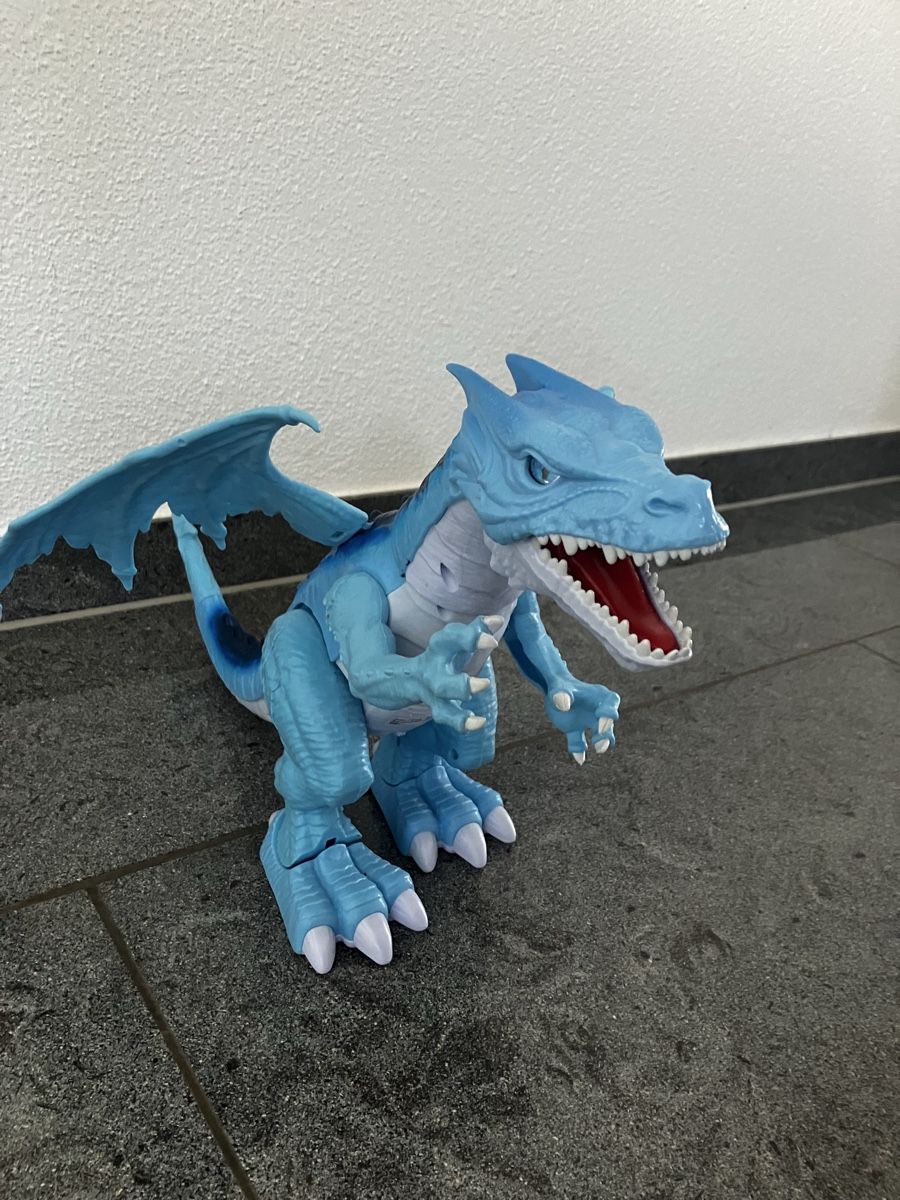 Giocattoli: Laufender Drache blau – Usato da Buchrain venduto da tan_97r5