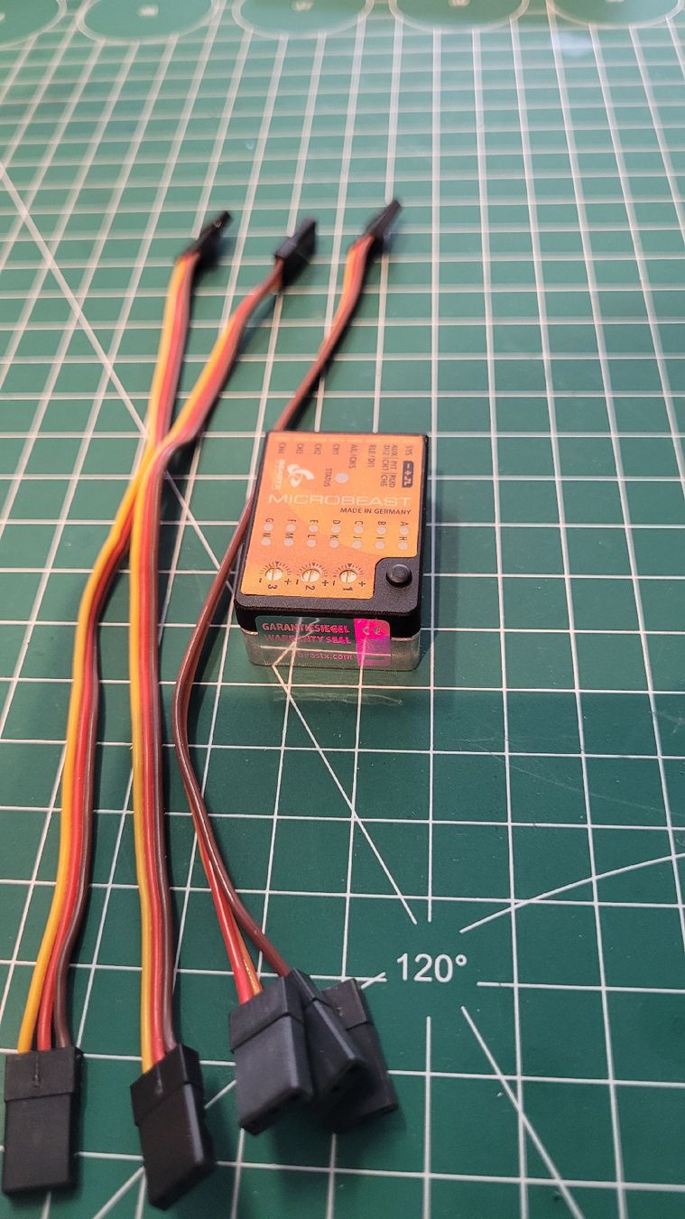 Microbeast Modellismo RC: Microbeast Heli-FBL – Usato da Näfels venduto da T-Rexi 1