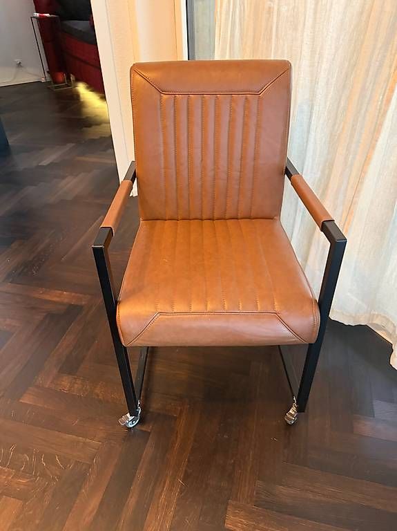 Poltrone: Sessel echtes Leder (mit Rollen) – Usato da Aarau venduto da 2ignition 1