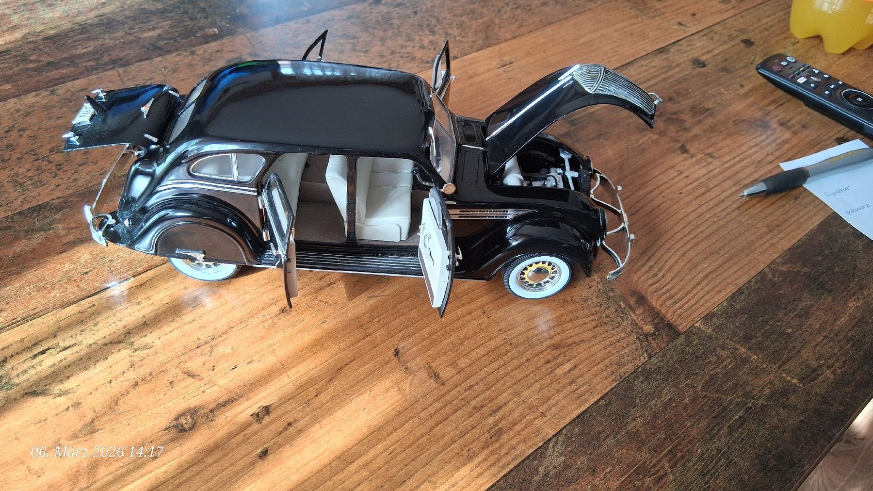 Modellini d'auto: 1:18 Chrysler Airflow – Nuovo (secondo la descrizione) da Wolfenschiessen venduto da 2-stroke-garage 3