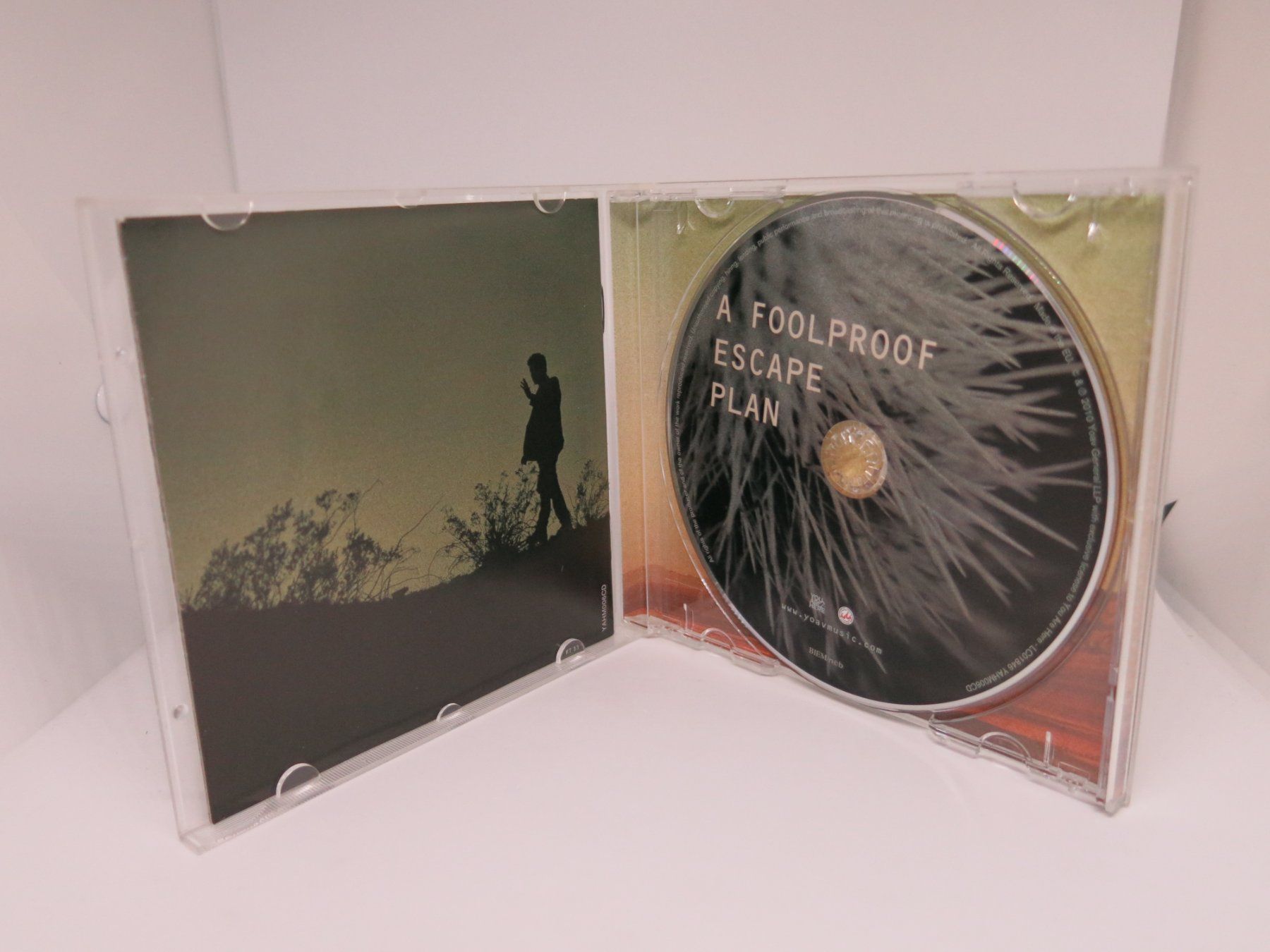 CD: CD Yoav - A Foolproof Escape Plan – Usato da Ernetschwil venduto da luisvonerni 1