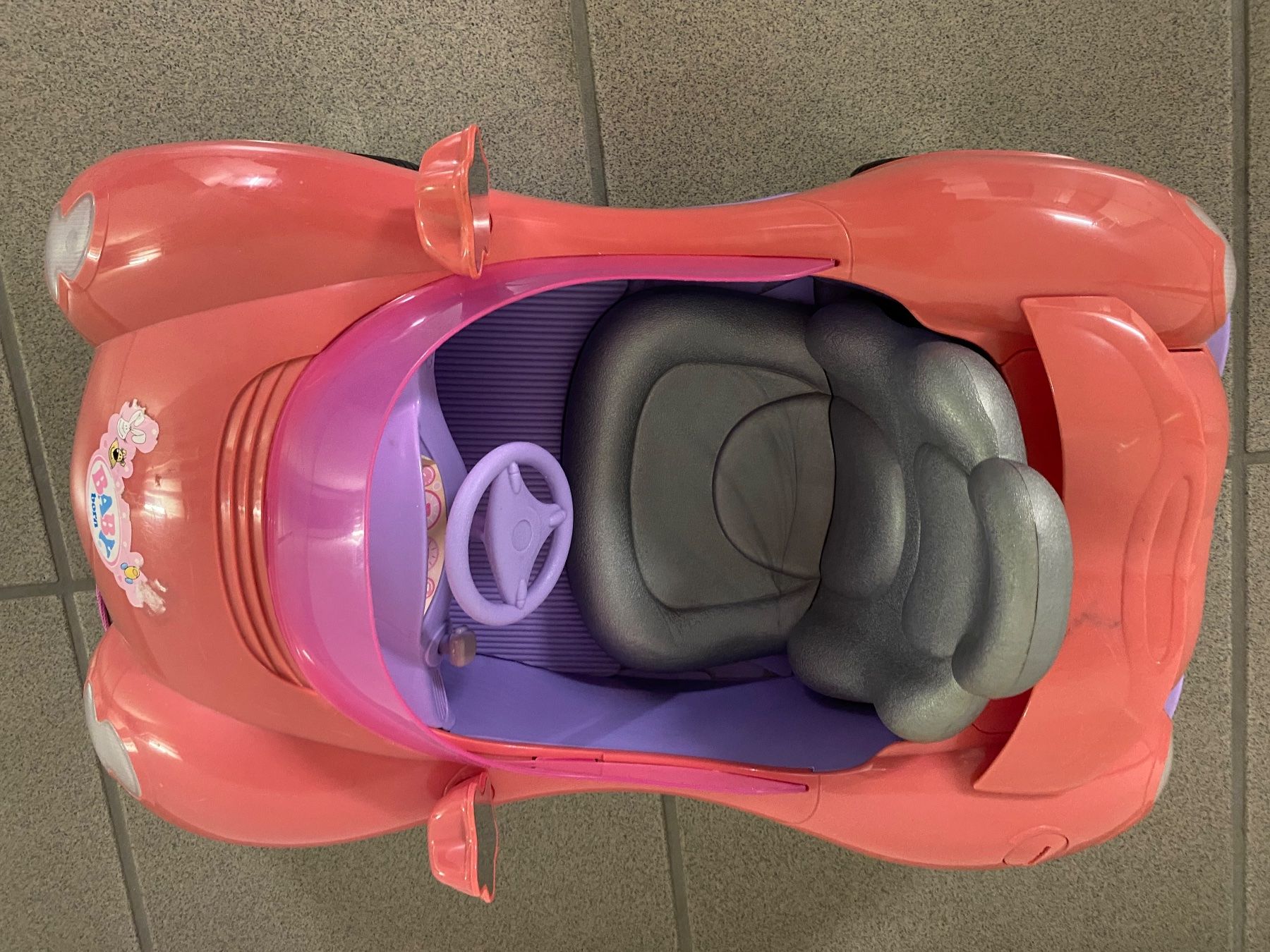 Spielzeuge: Auto mit Geräuschen (Baby Born) – Gebraucht aus Eschlikon TG von RamonaSt 3
