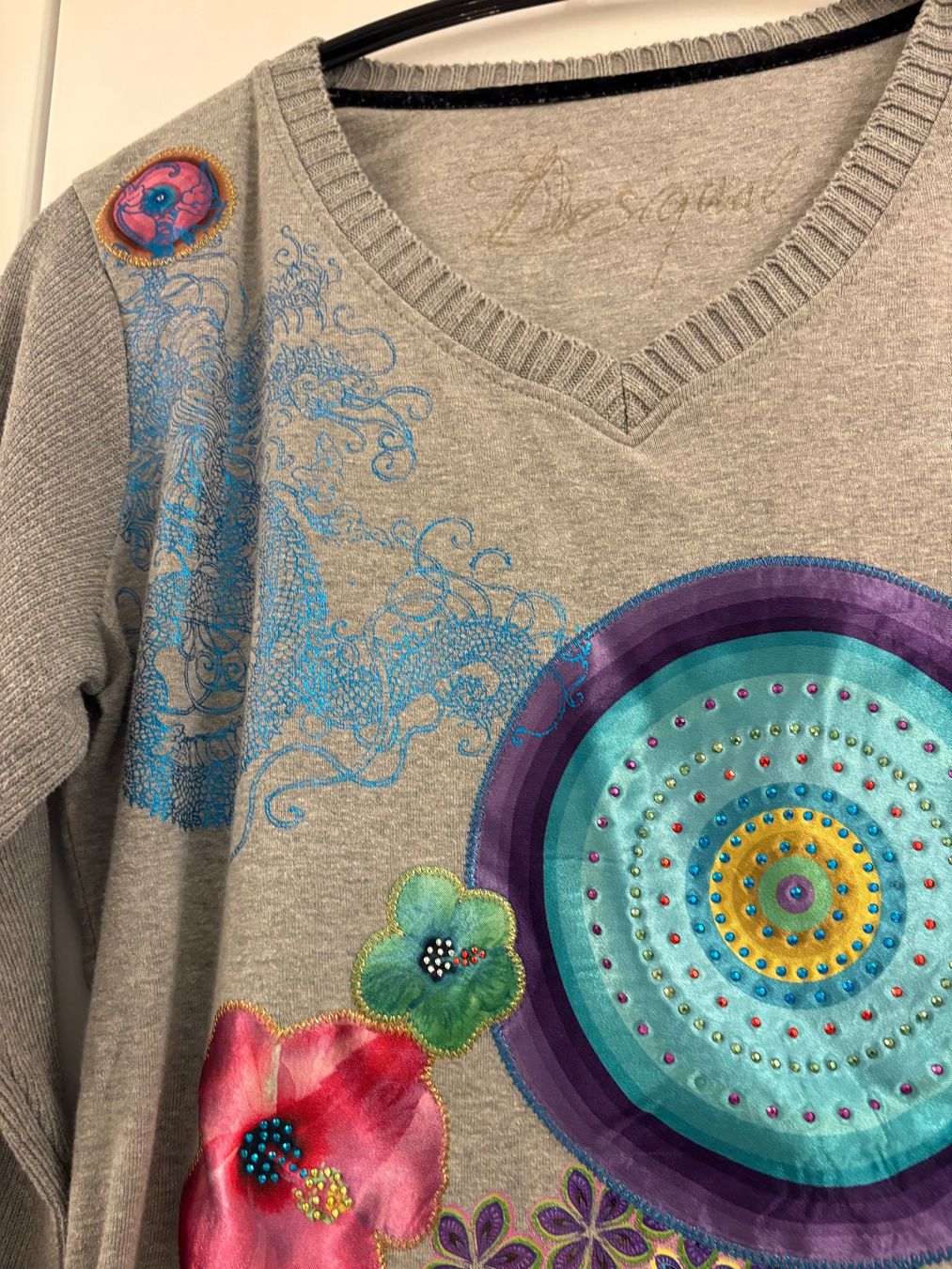 Desigual Maglioni & Felpe: Desigual Pullover/multicolor, XL, grau/ Mandalas, Arm Strick – Usato da Rikon im Tösstal venduto da miarosen 5