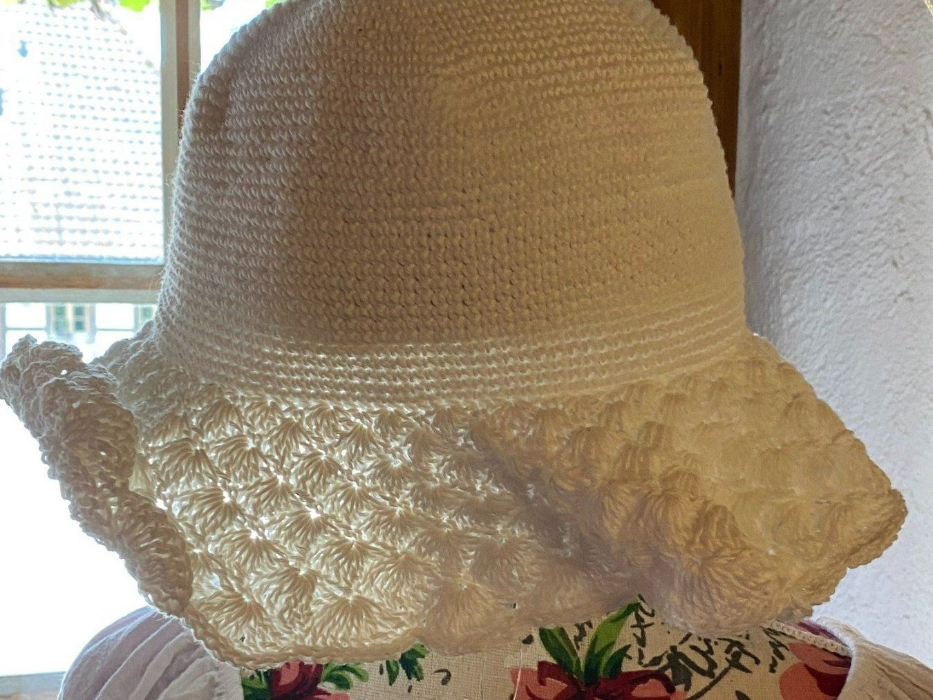 Copricapi, berretti & cappellini: DAMEN SOMMERHUT-VINTAGE-EINZELSTÜCK – Nuovo e nell'imballaggio originale da Meienried venduto da ManuelaBoutique 6