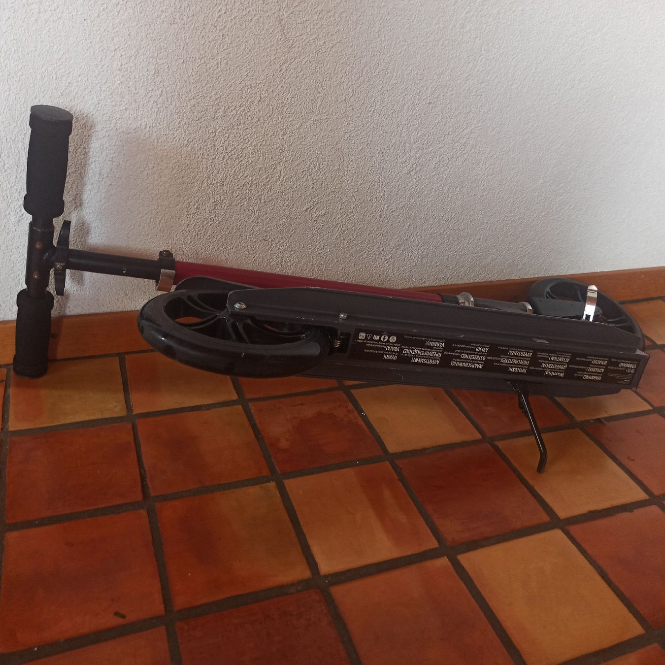 Kickboard: Trotinette  kappa – D'occasion à Chézard-St-Martin par myk_5nbp 1