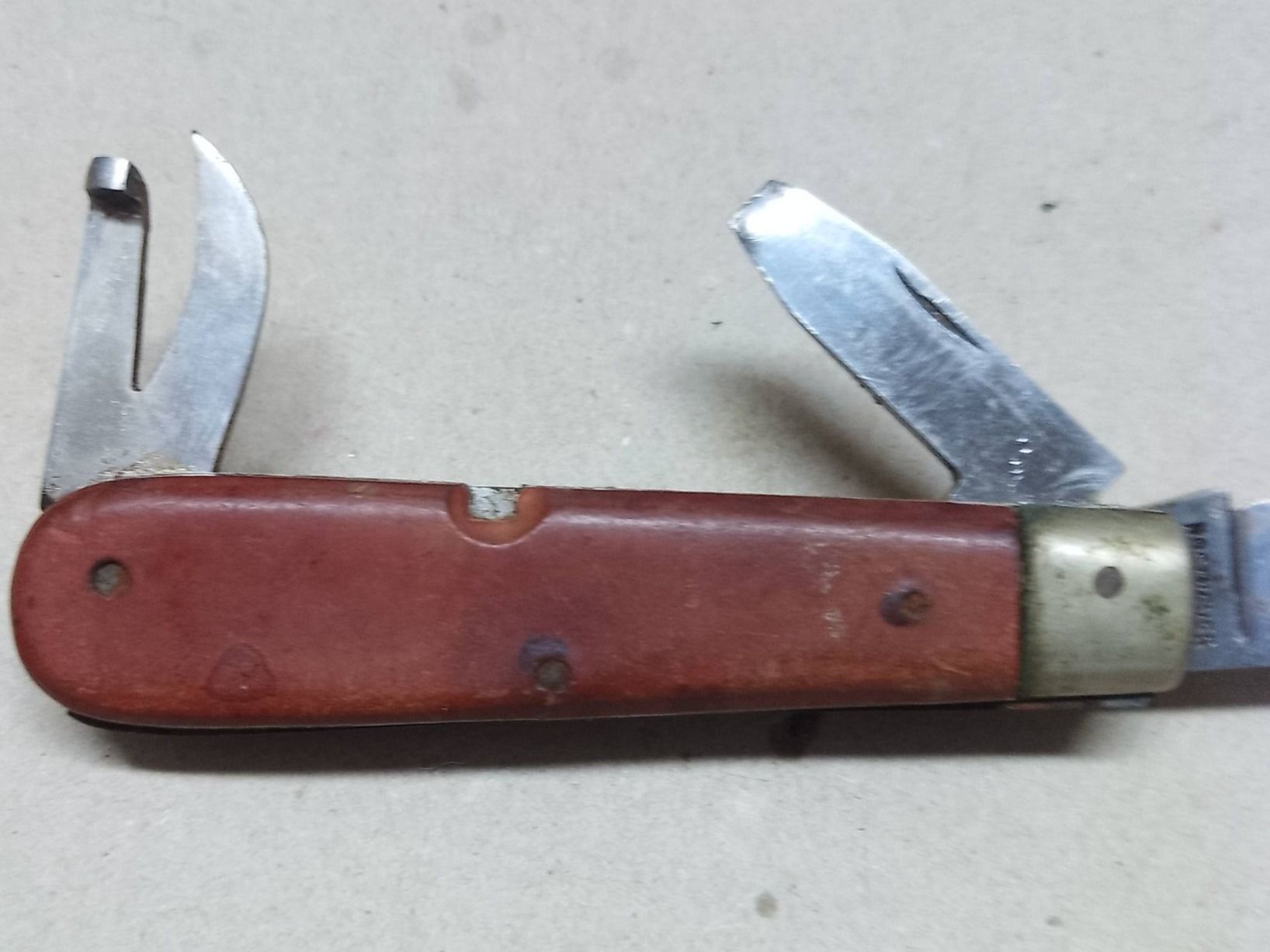 Schweizer Armee Coltelli tascabile: Messer - Militärmesser - imitazione ??? – Usato da Sorengo venduto da 74in 3