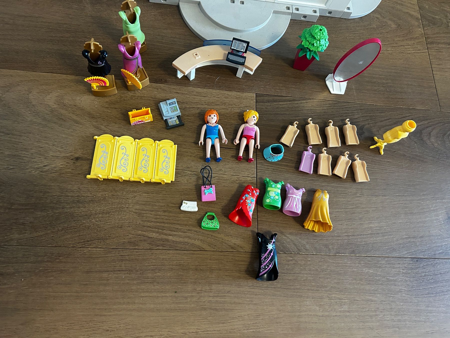 Playmobil Giocattoli: Playmobil Einkaufsladen Mode Boutique Versand möglich – Usato da Regensdorf venduto da Spyke55 1