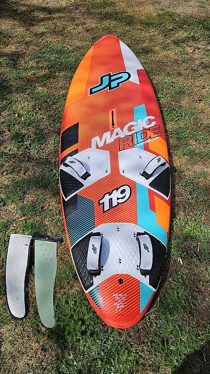 Surfboards & Schwimmbrette: JP Magic Ride 119 Liter pro Freeride Windsurfboard – Gebraucht aus Buchs AG von BDK3 2
