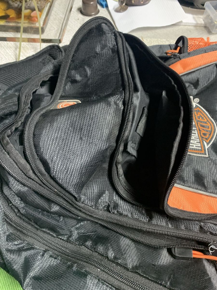 Harley-Davidson Alle Motorradersatzteile: Sac à dos Harley Davidson – Gebraucht aus Sierre von fre_68zr 6