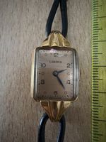 Lavina Damenuhr Goldenes Gehäuse Lederarmband guter Zustand 