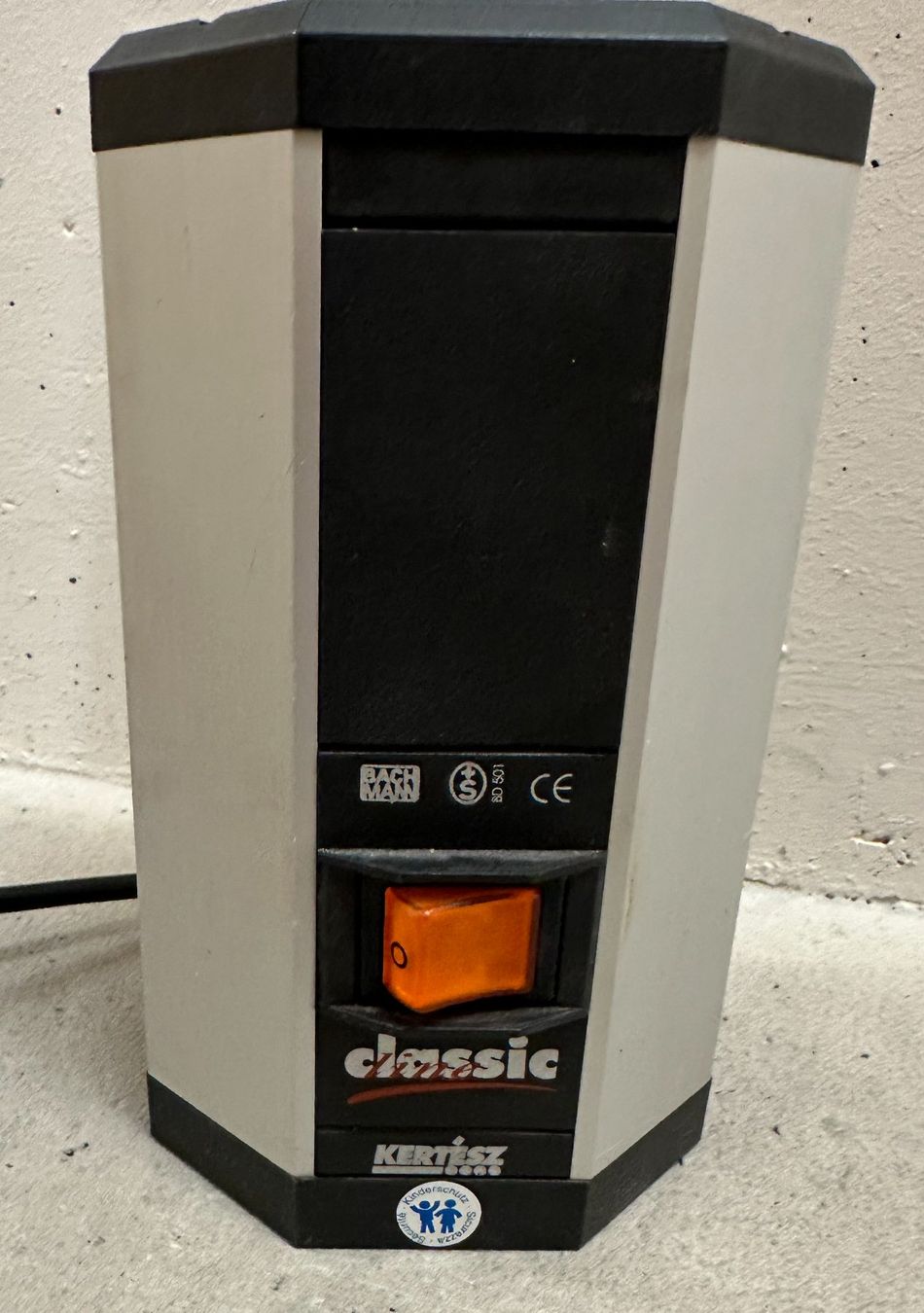 Stecker: Mehrfachstecker (Turm mit 9 Anschlüssen) – Gebraucht aus Ibach von JoergKrissler