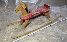 Nostalgisches Schaukelpferd aus Holz, Vintage Deko!