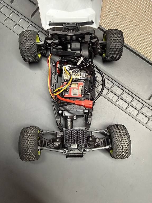 Modellismo RC: Losi Micro-T mit FuriTek Brushless-Tuning – Usato da Aadorf venduto da Apoly 1