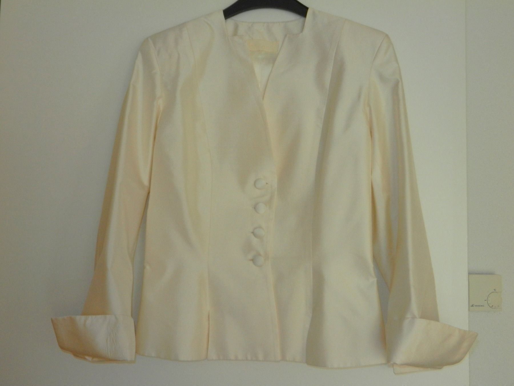 Completi & Tailleur: Tailleur 3 pièces couleur champagne – Usato da OBERENGSTRINGEN venduto da Lolo6316