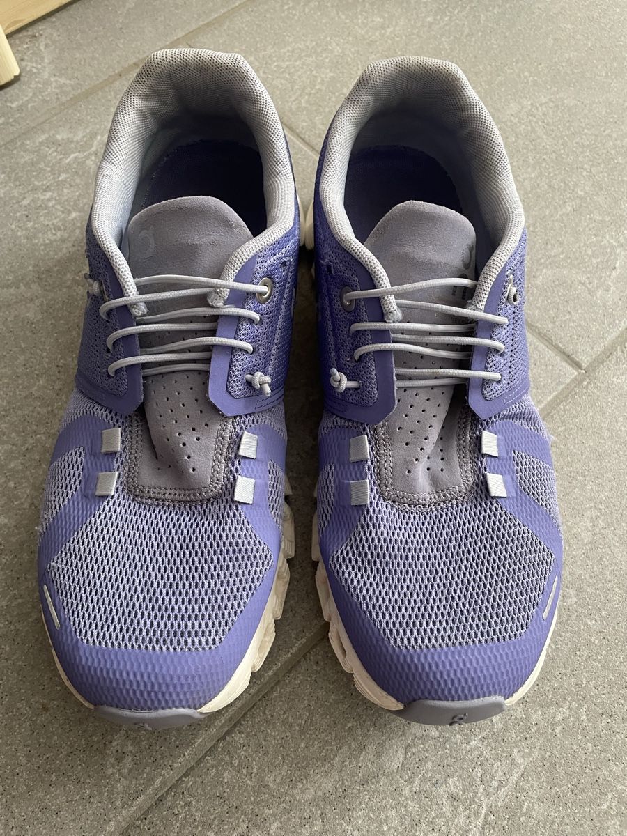 On Chaussures femmes: ON Cloud Damenschuh  – D'occasion à Ruschein par Samdinas 1